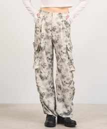 Nora Lily（ノラリリー）の「【Nora Lily】「elle」Uneven color Cargo Pants（カーゴパンツ）」