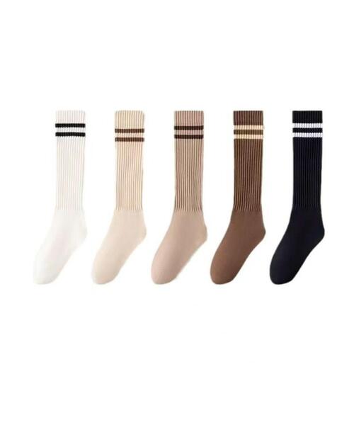 WEGO（ウィゴー）の「WEGO/ラインリブハイソックス（ソックス/靴下・レディース・ホワイト/ブラック/ベージュ/オフホワイト/ブラウン・23-25cm）」の7枚目の写真