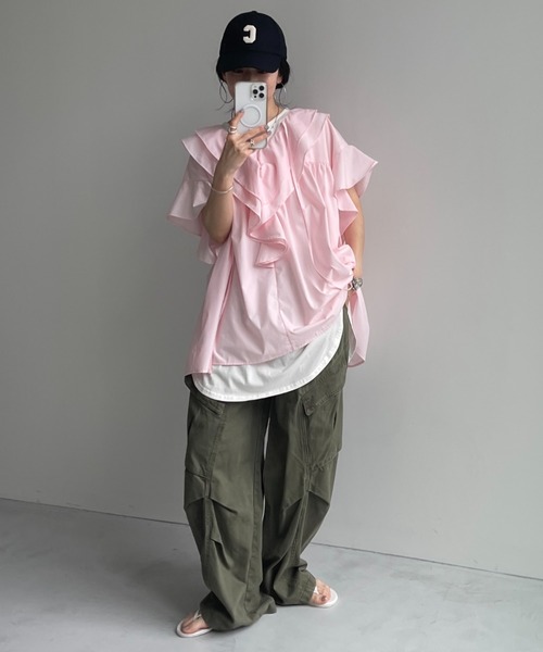 wee9s(ウィークス)の「vintage like curve cargo pants / ヴィンテージライクカーブカーゴパンツ(カーゴパンツ・レディース・ブラック/カーキ・size1/size2)」の4枚目の写真