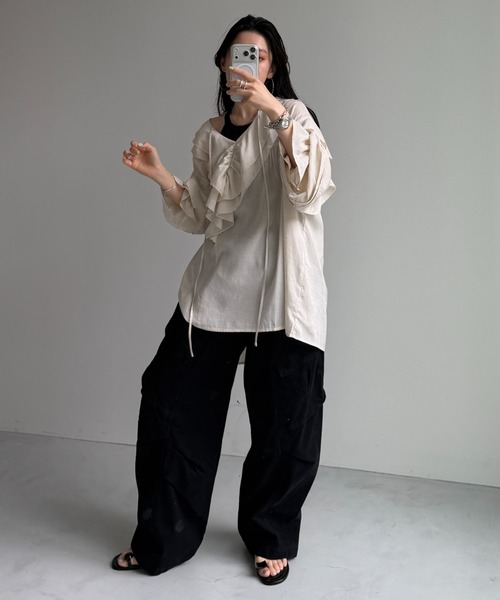 wee9s(ウィークス)の「vintage like curve cargo pants / ヴィンテージライクカーブカーゴパンツ(カーゴパンツ・レディース・ブラック/カーキ・size1/size2)」の14枚目の写真