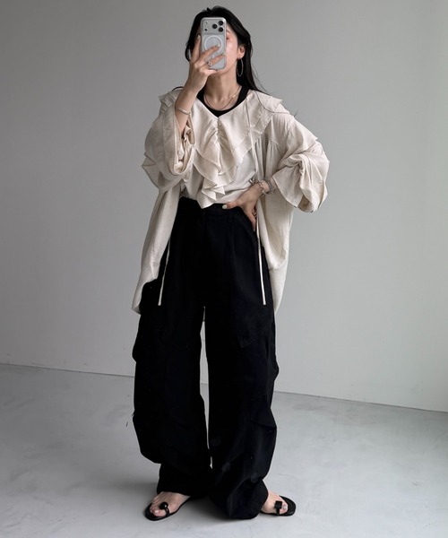 wee9s(ウィークス)の「vintage like curve cargo pants / ヴィンテージライクカーブカーゴパンツ(カーゴパンツ・レディース・ブラック/カーキ・size1/size2)」の15枚目の写真