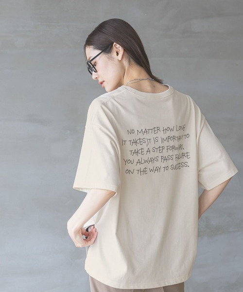 GLOBAL WORK（グローバルワーク）の「ヘビロッTEEワイドプリント半袖/289396（Tシャツ/カットソー・レディース・杢グレー/ホワイト/イエロー/ホワイト系その他6/ライトベージュ/スミクロ/ホワイト系その他7/ネイビー/オフホワイト/ピンク・REGULAR/LONG）」の7枚目の写真