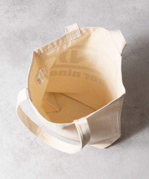 NUMBER (N)INE(ナンバーナイン)の「N(N) number nine CANVAS TOTE BAG / エヌエヌ ナンバーナイン ボックスロゴ キャンバス トートバッグ(トートバッグ・メンズ・ライトグレー/ブラック/アイボリー/ブラック系・FREE)」の5枚目の写真