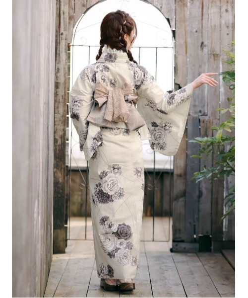 DAZZY(デイジー)の「【4万枚突破のヒットシリーズ】注目度の高いこだわりデザイン 全14種類!選べる浴衣2点セット(浴衣+帯)(浴衣・レディース・その他5/その他4/その他2/その他1/その他3/その他6/その他7/その他8/その他9/その他11/その他10・フリー)」の17枚目の写真