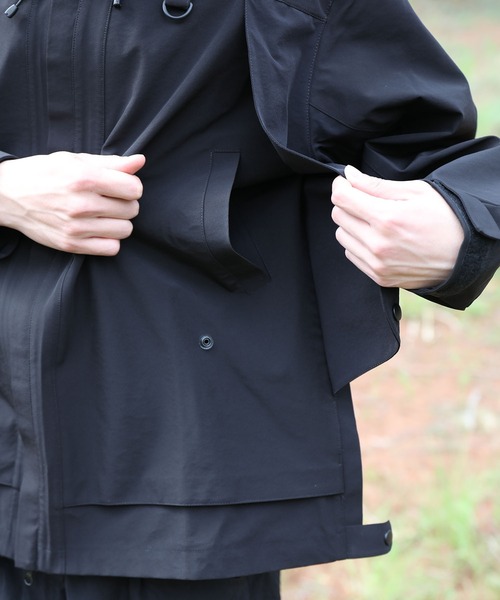 S'more(スモア)の「3L Nylon mountain jacket(マウンテンパーカー・レディース・ブラック/ブラウン・MEDIUM/LARGE/X-LARGE)」の21枚目の写真