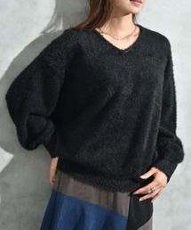 フェザーヤーンVネックプルオーバー