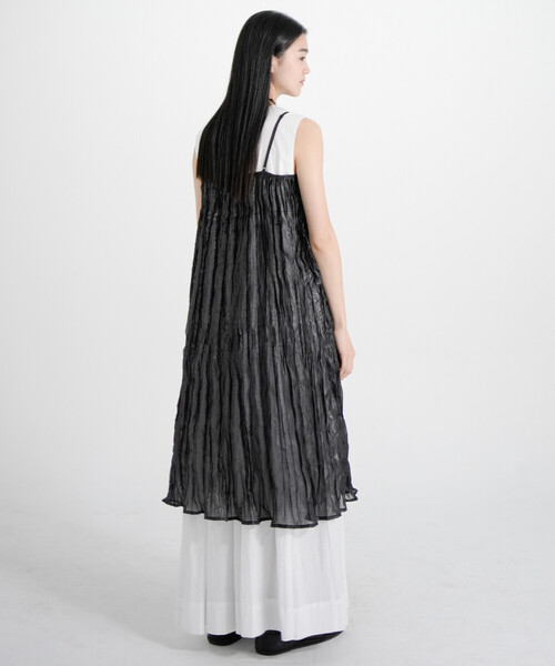 Bshop(ビショップ)の「eunoia | キャミソールワンピース WOMEN(ワンピース・レディース・ブラック・ONE)」の13枚目の写真