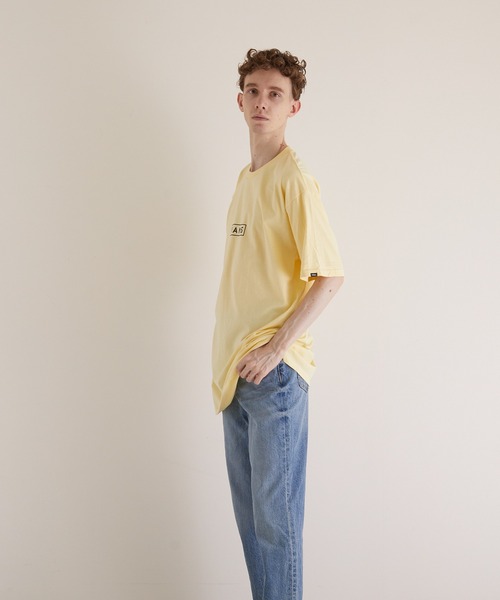 B'day（ビーデイ）の「VANS】VN0A5E81 MN CLASSIC EASY BOX SS Tシャツ（Tシャツ/カットソー・メンズ・イエロー・SMALL/LARGE）」の3枚目の写真