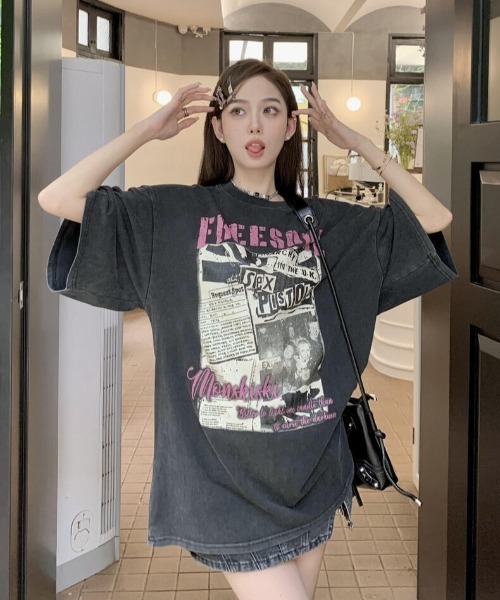 GEMEDA(ジェメダ)の「綿100 ヴィンテージ風ロックプリントオーバーサイズTシャツ(Tシャツ/カットソー・レディース・ブラック/ホワイト・M)」の12枚目の写真