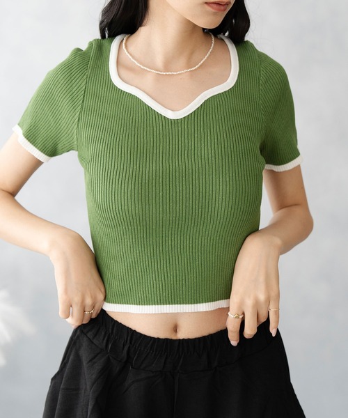 NinaetLina（ニナエリナ）の「バイカラーリブサマーニット（Tシャツ/カットソー・レディース・ブラック/パープル/ホワイト/ピンク/グリーン・FREE）」の4枚目の写真