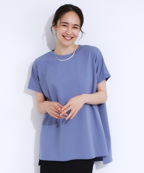 SHOO・LA・RUE（シューラルー）の「【洗える/S-LL/ひんやり/UV】汗をかいても気になりにくい スリットトップス（Tシャツ/カットソー・レディース・ホワイト/グリーン/ブラック/ベビーピンク/チャコールグレー/ブルー・01/04/03/02）」の7枚目の写真