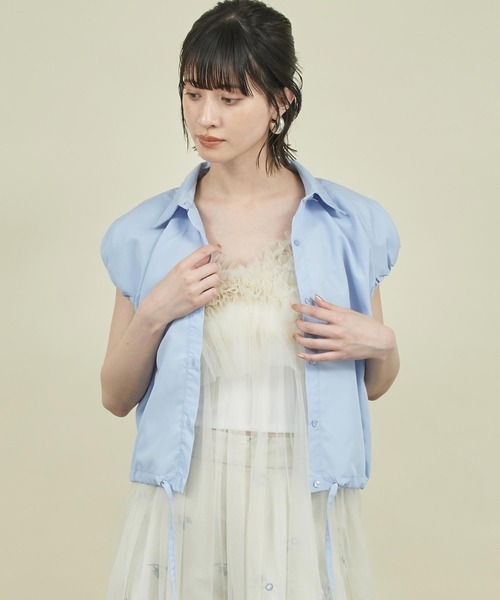 Settimissimo(セッティミッシモ)の「ギャザースリーブ ドローストリング ブロード シャツ(シャツ/ブラウス・レディース・オフホワイト/ブルー/ダークグレー・FREE)」の19枚目の写真