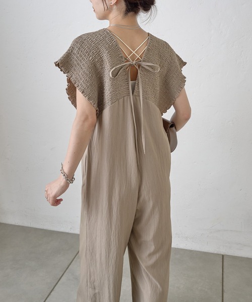 COLONY 2139（コロニートゥーワンスリーナイン）の「シャーリングオールインワン（つなぎ/オールインワン・レディース・ブラック/グレイッシュベージュ・FREE）」の16枚目の写真