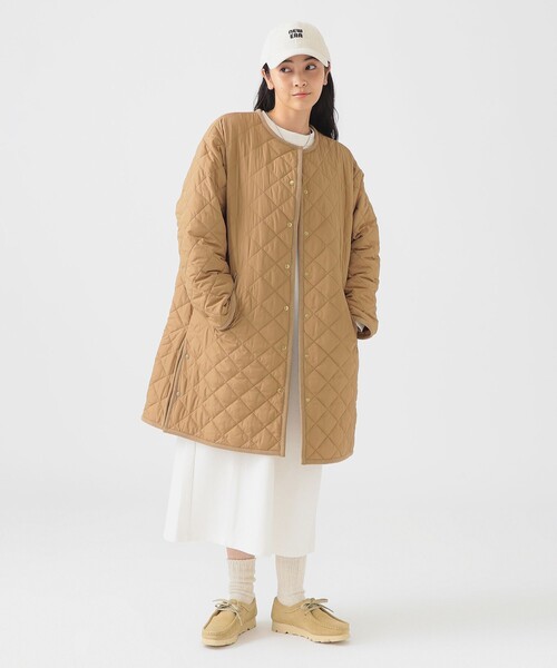 B:MING by BEAMS（ビーミングバイビームス）の「キルティング ノーカラー ロング コート（S～M）（ノーカラーコート・レディース・ベージュ/ブラック/ホワイト系その他5・SMALL/MEDIUM）」の4枚目の写真