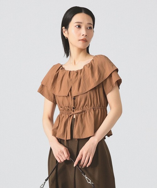 Ray BEAMS（レイビームス）の「ラッフルカラー オフショルダー ブラウス（シャツ/ブラウス・レディース・ダークブラウン/ホワイト/ブラック・ONE SIZE）」の21枚目の写真