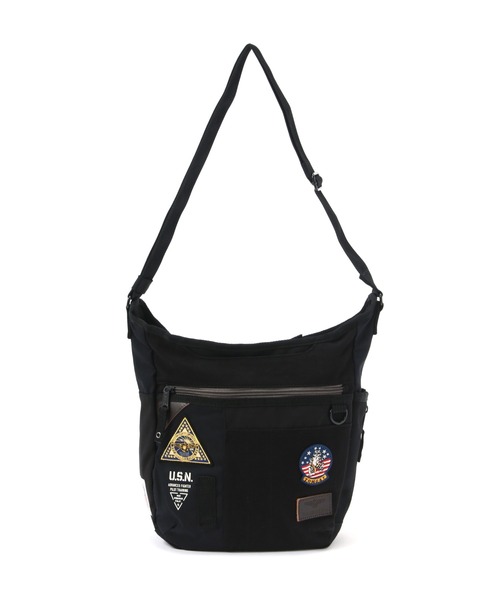 AVIREX(アヴィレックス)の「SHOULDER BAG "TOP GUN" / ショルダーバッグ トップガン / AVIREX / アヴィレックス(ショルダーバッグ・メンズ・ブラック/オリーブ系・F)」の1枚目の写真