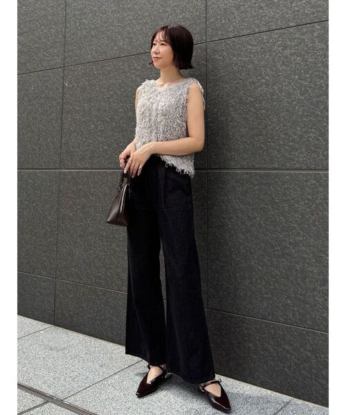 LAGUNAMOON（ラグナムーン）の「フェザーライクVネックノースリーブトップス（Tシャツ/カットソー・レディース・アイボリー/オレンジ/ライトグレー・FREE）」の16枚目の写真