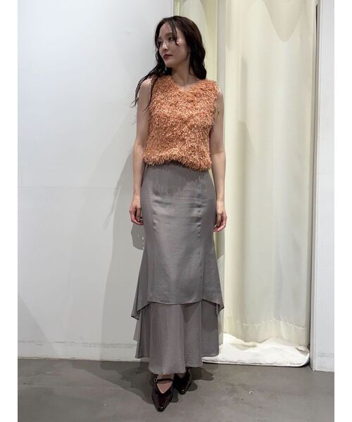 LAGUNAMOON（ラグナムーン）の「フェザーライクVネックノースリーブトップス（Tシャツ/カットソー・レディース・アイボリー/オレンジ/ライトグレー・FREE）」の13枚目の写真