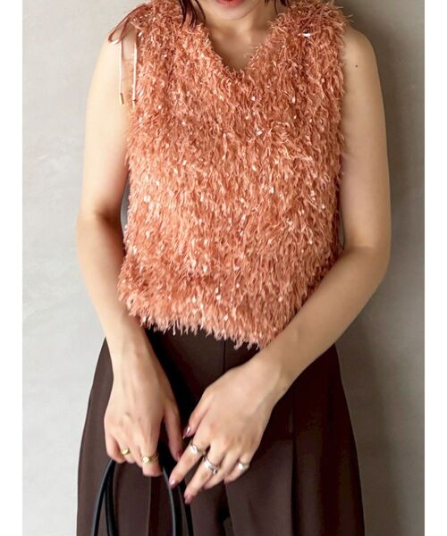 LAGUNAMOON（ラグナムーン）の「フェザーライクVネックノースリーブトップス（Tシャツ/カットソー・レディース・アイボリー/オレンジ/ライトグレー・FREE）」の20枚目の写真