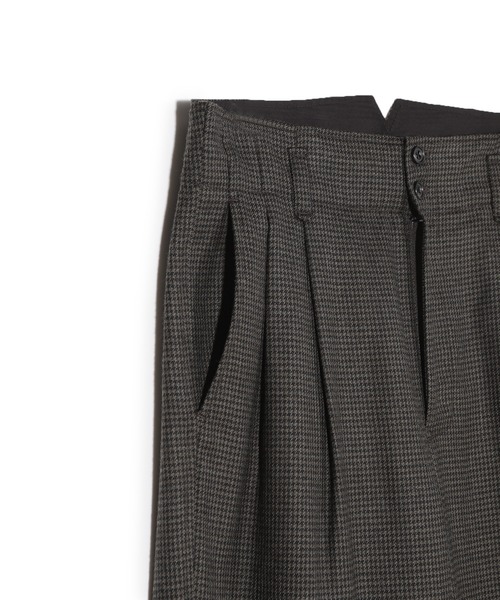 MEN'S BIGI(メンズビギ)の「【50th Anniv . 中田 慎介】 WOOL HOUND'S TOOTH WIDE PANTS(スラックス・メンズ・ブラウン・02/01/03)」の4枚目の写真