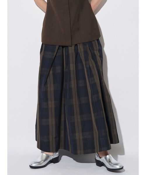 ELENDEEK(エレンディーク)の「クロスタックギャザースカート(スカート・レディース・アイボリー/その他1・01/02)」の6枚目の写真