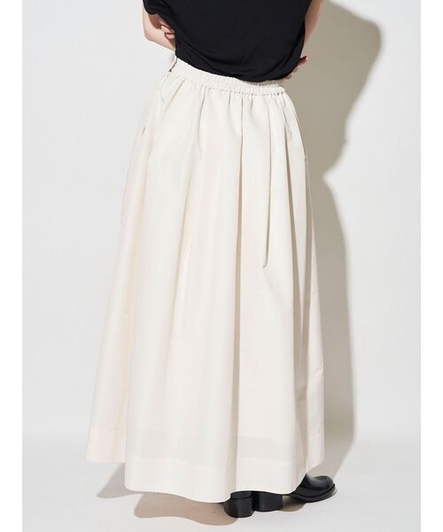 ELENDEEK(エレンディーク)の「クロスタックギャザースカート(スカート・レディース・アイボリー/その他1・01/02)」の22枚目の写真