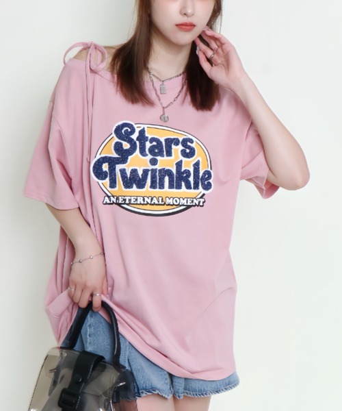 GORGE（ゴージ）の「《サガラロゴ×アシメショルダー》POPに着こなすTee（Tシャツ/カットソー・レディース・オフホワイト/チャコール/ピンク・F）」の3枚目の写真
