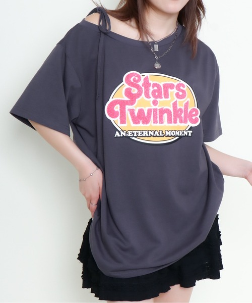 GORGE（ゴージ）の「《サガラロゴ×アシメショルダー》POPに着こなすTee（Tシャツ/カットソー・レディース・オフホワイト/チャコール/ピンク・F）」の17枚目の写真