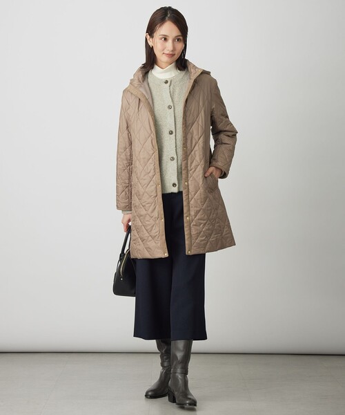 J.PRESS Ladies(J.プレス レディス)の「【WEB限定カラーあり・2way】コンパクトタフタキルティング フーデッド コート(その他アウター・レディース・ネイビー系/ブラック系/グレー系/アイボリー系/ベージュ系・S/XS)」の8枚目の写真