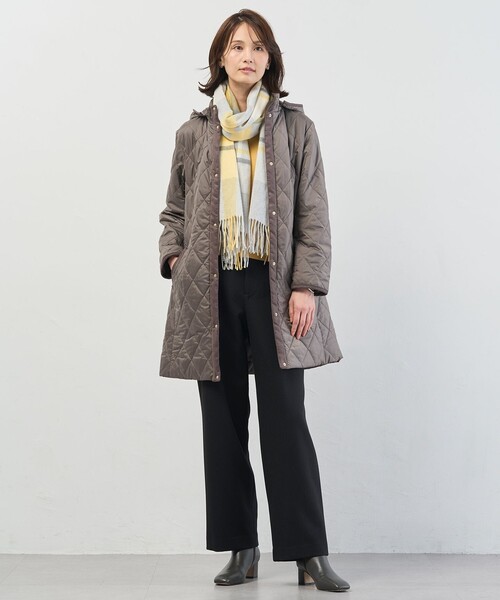 J.PRESS Ladies(J.プレス レディス)の「【WEB限定カラーあり・2way】コンパクトタフタキルティング フーデッド コート(その他アウター・レディース・ネイビー系/ブラック系/グレー系/アイボリー系/ベージュ系・S/XS)」の11枚目の写真