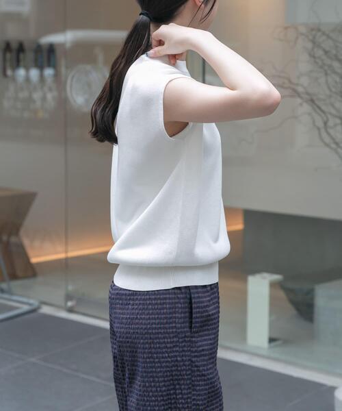 FORK&SPOON（フォークアンドスプーン）の「FORK&SPOON　LEVITAノースリーブニットプルオーバー（ニット/セーター・レディース・オフホワイト/グリーン/ネイビー・1）」の5枚目の写真