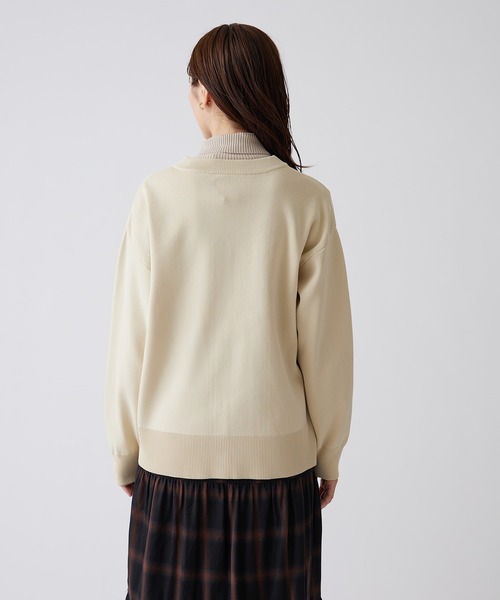 BELLUNA PLUS(ベルーナ)の「洗える軽い配色使いニットカーディガン(カーディガン/ボレロ・レディース・ブラック/グリーン/アイボリー/キャメル・MEDIUM/LARGE/X-LARGE)」の8枚目の写真