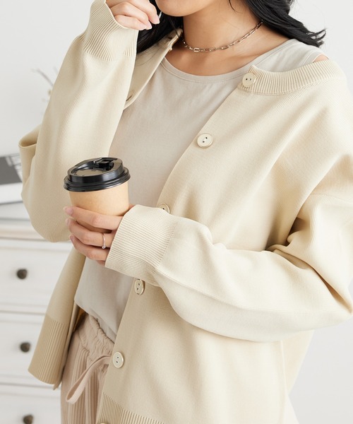 BELLUNA PLUS(ベルーナ)の「洗える軽い配色使いニットカーディガン(カーディガン/ボレロ・レディース・ブラック/グリーン/アイボリー/キャメル・MEDIUM/LARGE/X-LARGE)」の9枚目の写真