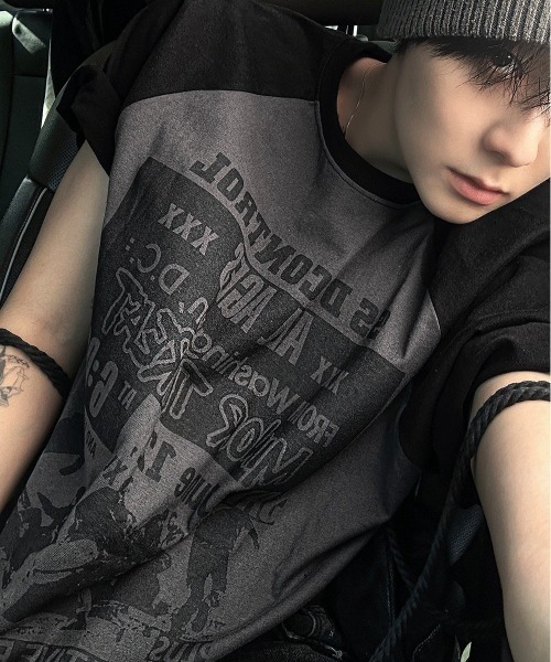COSYHARU(コシハル)の「ドゥウェルコントロールラグラン半袖Tシャツ(Tシャツ/カットソー・メンズ・ブラック/オートミール/チャコール・FREE)」の6枚目の写真
