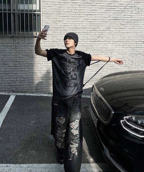 COSYHARU(コシハル)の「ドゥウェルコントロールラグラン半袖Tシャツ(Tシャツ/カットソー・メンズ・ブラック/オートミール/チャコール・FREE)」の8枚目の写真