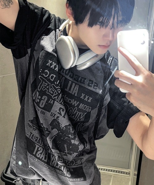 COSYHARU(コシハル)の「ドゥウェルコントロールラグラン半袖Tシャツ(Tシャツ/カットソー・メンズ・ブラック/オートミール/チャコール・FREE)」の9枚目の写真