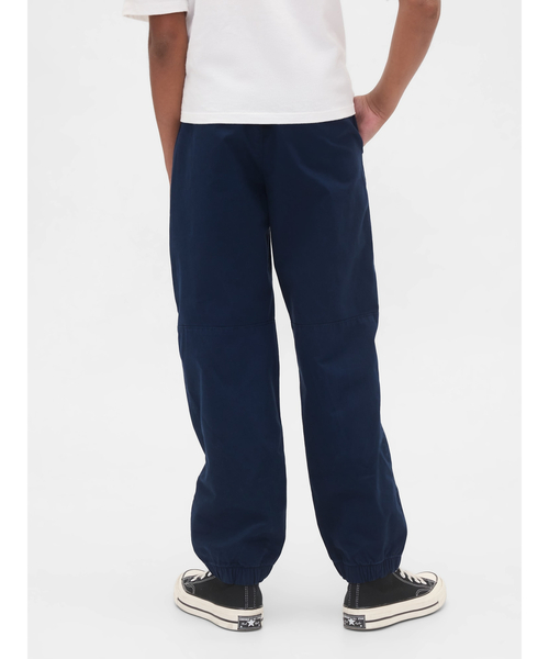 GAP（ギャップ）の「エブリディ ジョガーパンツ（キッズ）（チノパンツ・キッズ・グリーン/ベージュ/ネイビー/ブラック・150cm/160cm/140cm/130cm/120cm/110cm）」の6枚目の写真