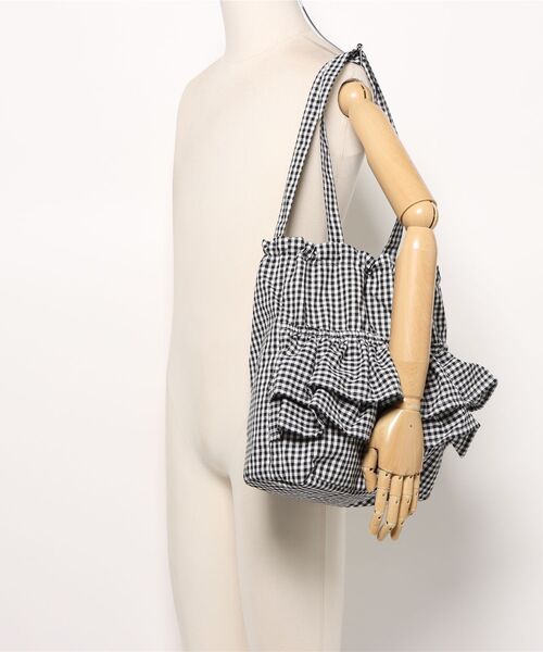 VIBGYOR(ヴィブジョー)の「Mignonjour/フリルチェック柄トートバッグ M2790(トートバッグ・レディース・レッド/グリーン/ブラック/イエロー・FREE)」の5枚目の写真