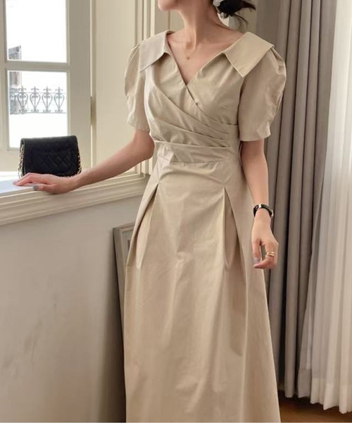 AMAJI(アマジ)の「衿付きカシュクールワンピース(ワンピース・レディース・ブラック/ピンク/ベージュ・MEDIUM/SMALL)」の3枚目の写真