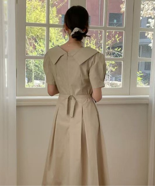 AMAJI(アマジ)の「衿付きカシュクールワンピース(ワンピース・レディース・ブラック/ピンク/ベージュ・MEDIUM/SMALL)」の6枚目の写真
