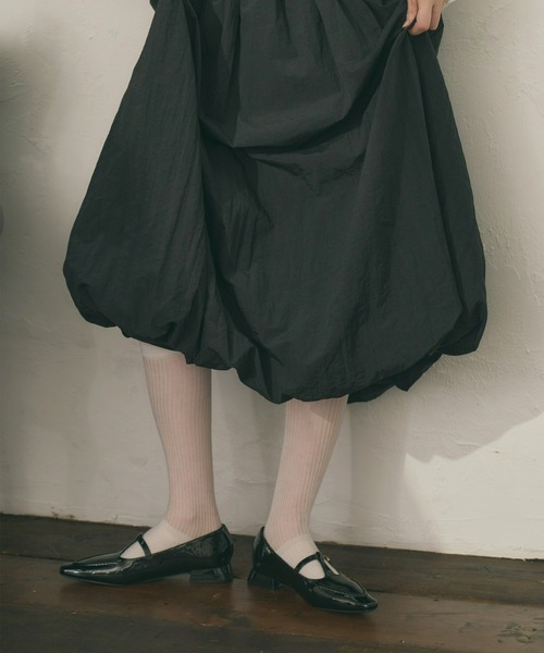 Olu.（オルドット）の「ステッチデザインストラップパンプス（パンプス・レディース・ブラック/ホワイト/キャメル/ボルドー・35/37/39）」の6枚目の写真