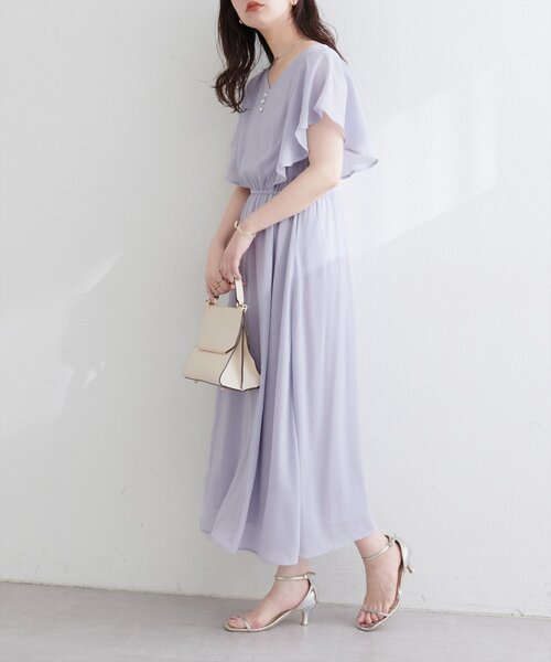 natural couture(ナチュラルクチュール)の「フレア袖Vネックワンピース(ワンピース・レディース・その他1/サックスブルー/ミント/ピンク系その他/チャコールグレー・FREE)」の16枚目の写真
