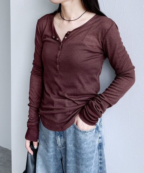 reca(レカ)の「シアーテレコヘンリーネックトップス(Tシャツ/カットソー・レディース・トップグレー/ブラック/アイボリー/ボルドー・FREE)」の17枚目の写真