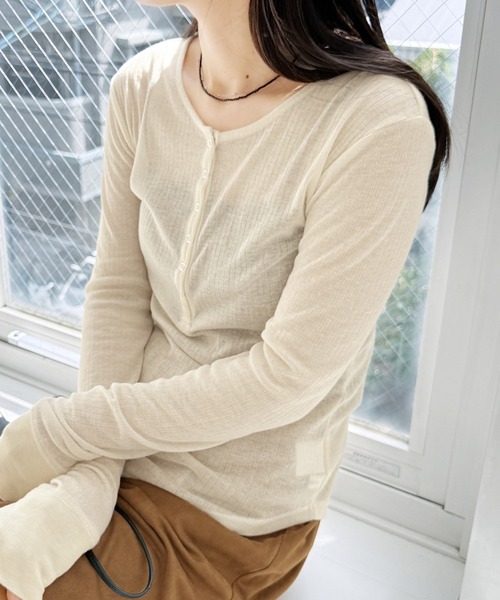 reca(レカ)の「シアーテレコヘンリーネックトップス(Tシャツ/カットソー・レディース・トップグレー/ブラック/アイボリー/ボルドー・FREE)」の7枚目の写真