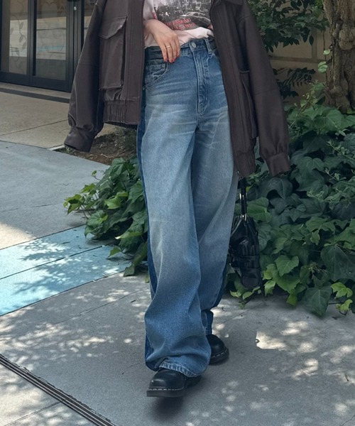 RODEO CROWNS WIDE BOWL（ロデオクラウンズワイドボウル）の「ワイド ルーズデニム（デニムパンツ・レディース・ライトブルー/ブルー/ワンウォッシュ・MEDIUM/SMALL）」の16枚目の写真