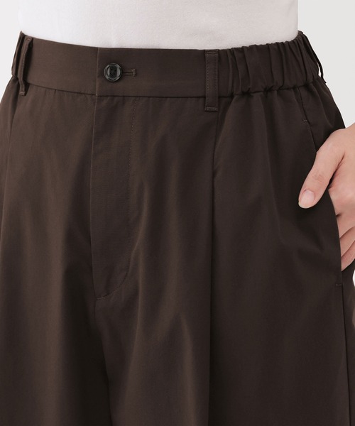 無印良品（ムジルシリョウヒン）の「婦人　乾きやすい　ブロードワイドテーパードパンツ（その他パンツ・レディース・ブラック/ネイビー系/ダークブラウン・S/M/L/XL）」の10枚目の写真