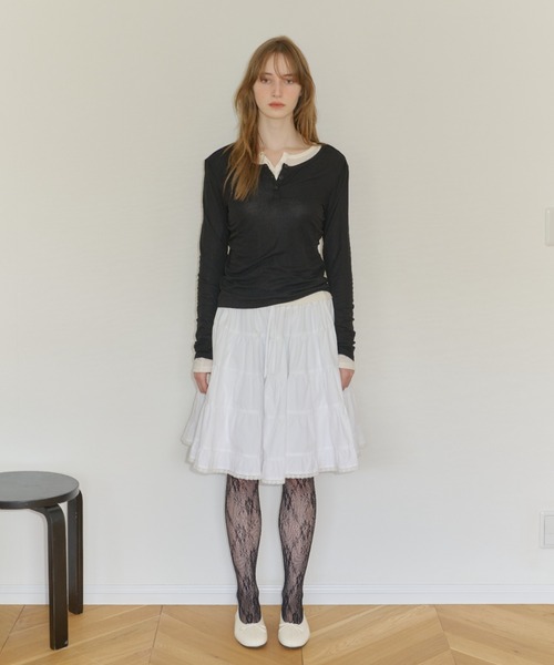 GIUNON(ジウノン)の「rib sheer button tops / リブシアーボタントップス(Tシャツ/カットソー・レディース・アイボリー/ブルー/オリーブ/ブラック・FREE)」の22枚目の写真