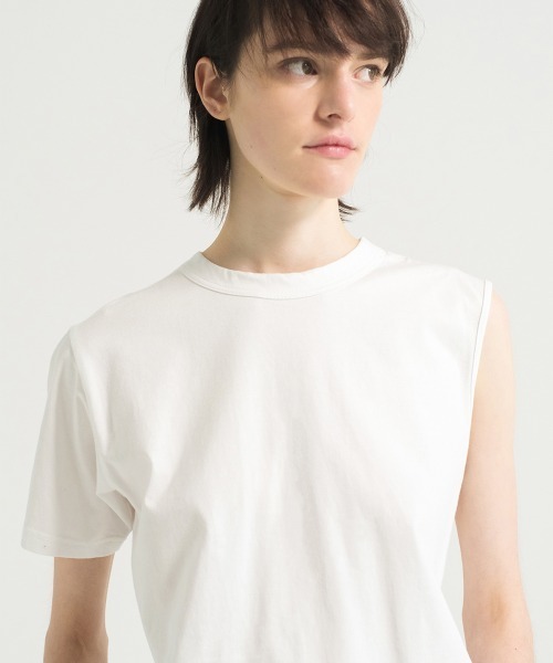 soduk（スドーク）の「twisted t-shirt（Tシャツ/カットソー・レディース・ブラック/ホワイト/ブルー・ONE SIZE）」の6枚目の写真