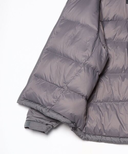 fridge（フリッジ）の「【EVCON×TAION】エビコン×タイオン　DOWM ZIP UP BLOUSON（ダウンジャケット/コート・メンズ・グレー・3/1）」の3枚目の写真