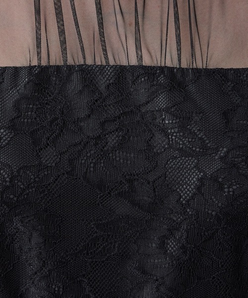 AIMER（エメ）の「ボリュームフレアスリーブフラワーレースロングタイトパーティードレス　結婚式　お呼ばれ　ドレス　20代 30代 40代（ドレス・レディース・グレイッシュブルー/ブラック/スモーキーグリーン系/ブラウン/オールドローズ系・SMALL/MEDIUM/LARGE）」の8枚目の写真